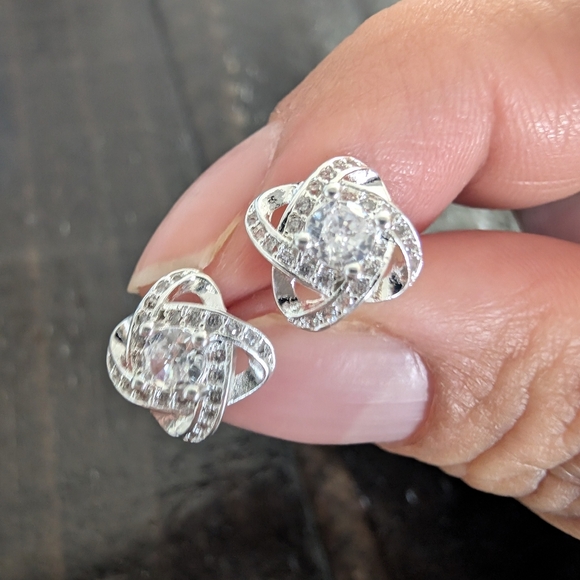 Vintage Silver Crystal Stud Earrings - Picture 2 of 7
